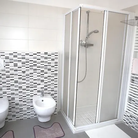 Casa Camoscio Апартаменты Каннобио